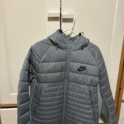 Nike Sports Puffer