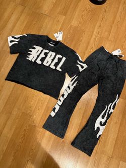 New pants sets