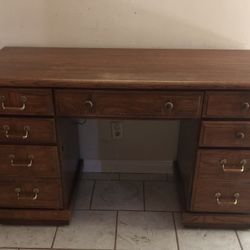 Solid Wood Desk In Great Condition.