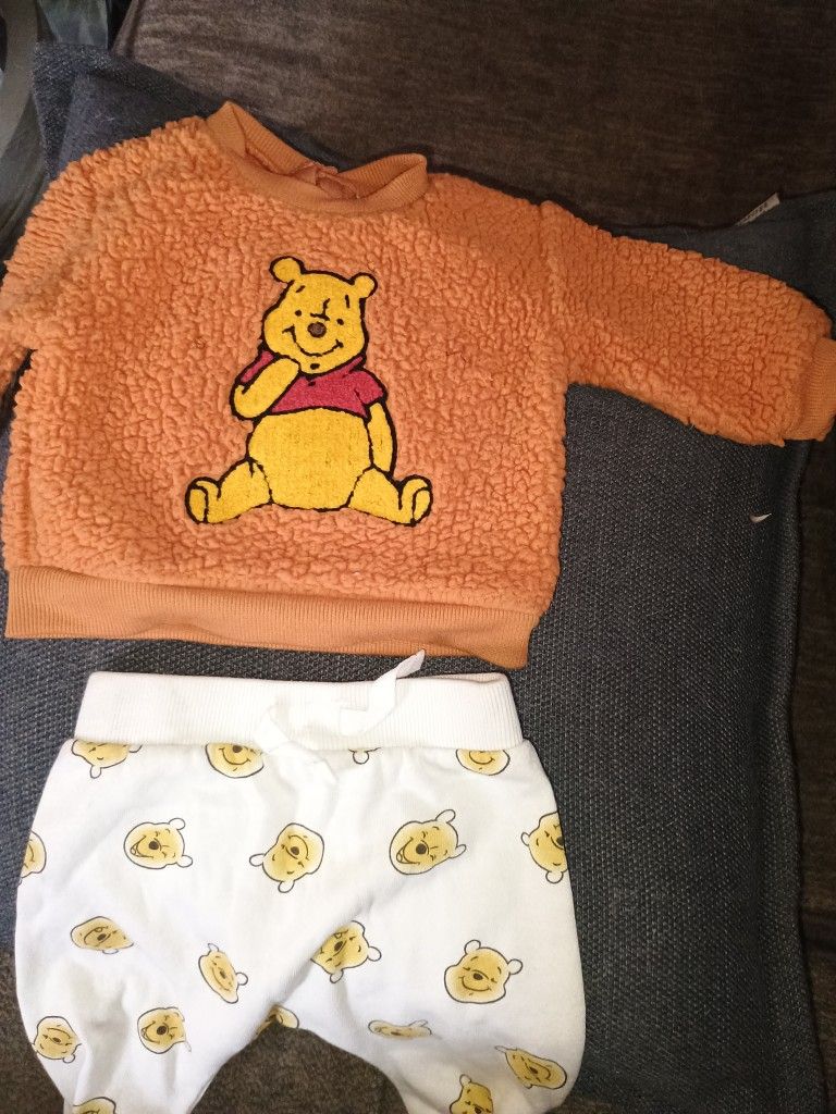 Winnie Pooh Outfit