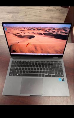 Intel Evo Windows 11 Laptop
