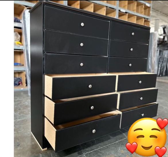 Twelve Drawers Dresser 