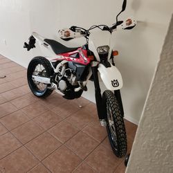 2011 Husqvarna Te250 