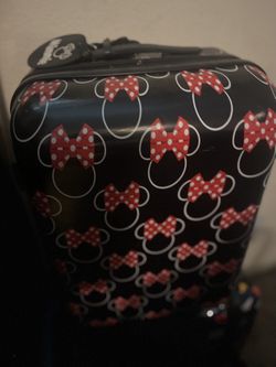 Minnie Mouse Luggage.