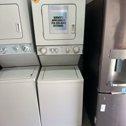 Whirlpool Stackable Washer And Gas Dryer 