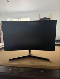 28” Samsung curved gaming monitor