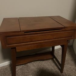 Vanity/Desk 