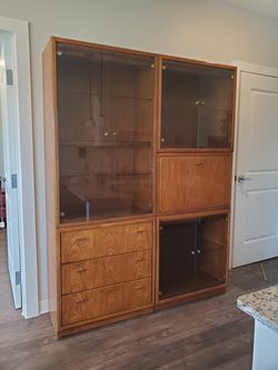Lighted display cabinets