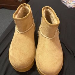 Women Uggs