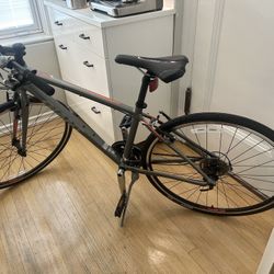 Giant Escape Men’s Bike 
