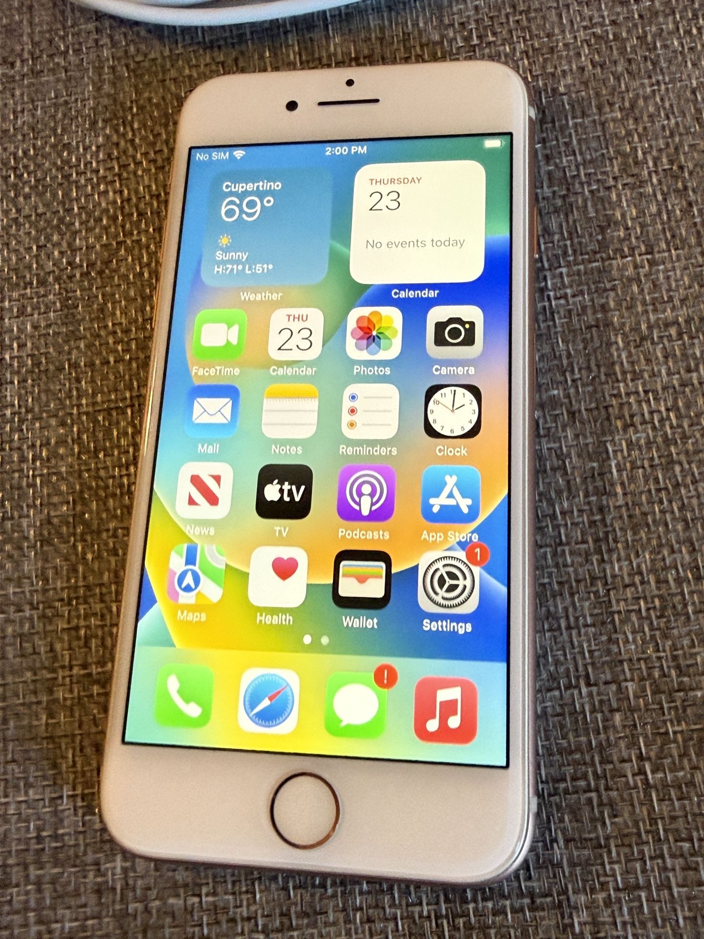 iPhone 8 64 GB Factory Unlock New