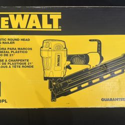 DEWALT Pneumatic 21-Degree Collated Corded Framing Nailer