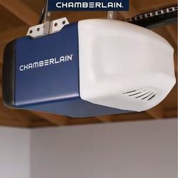 Heavy-Duty Chain Opener $189 – Install Just $195 Today | Chamberlain ½ HP D1000