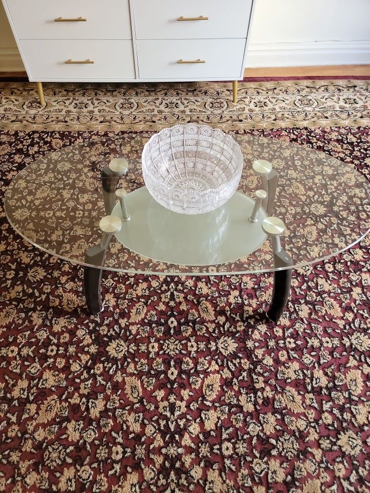 Coffee Table With Crystal Fruitbowl