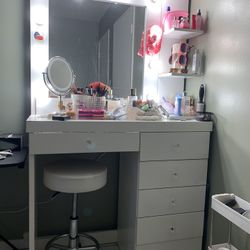 Vanity 