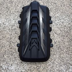 2020-2023 Chevy Corvette C8 Engine Cover - Stock 