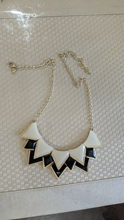 Black and white necklace