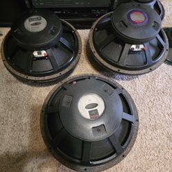 McCauley Professional Speakers 15"