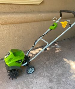 Greenworks 40V 10" Front-Tine Standard Rotating Walk-Behind Garden Cultivator.