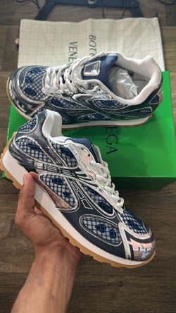 Bottega Veneta Orbit Sneakers