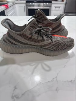 Yeezy 350 - Beluga