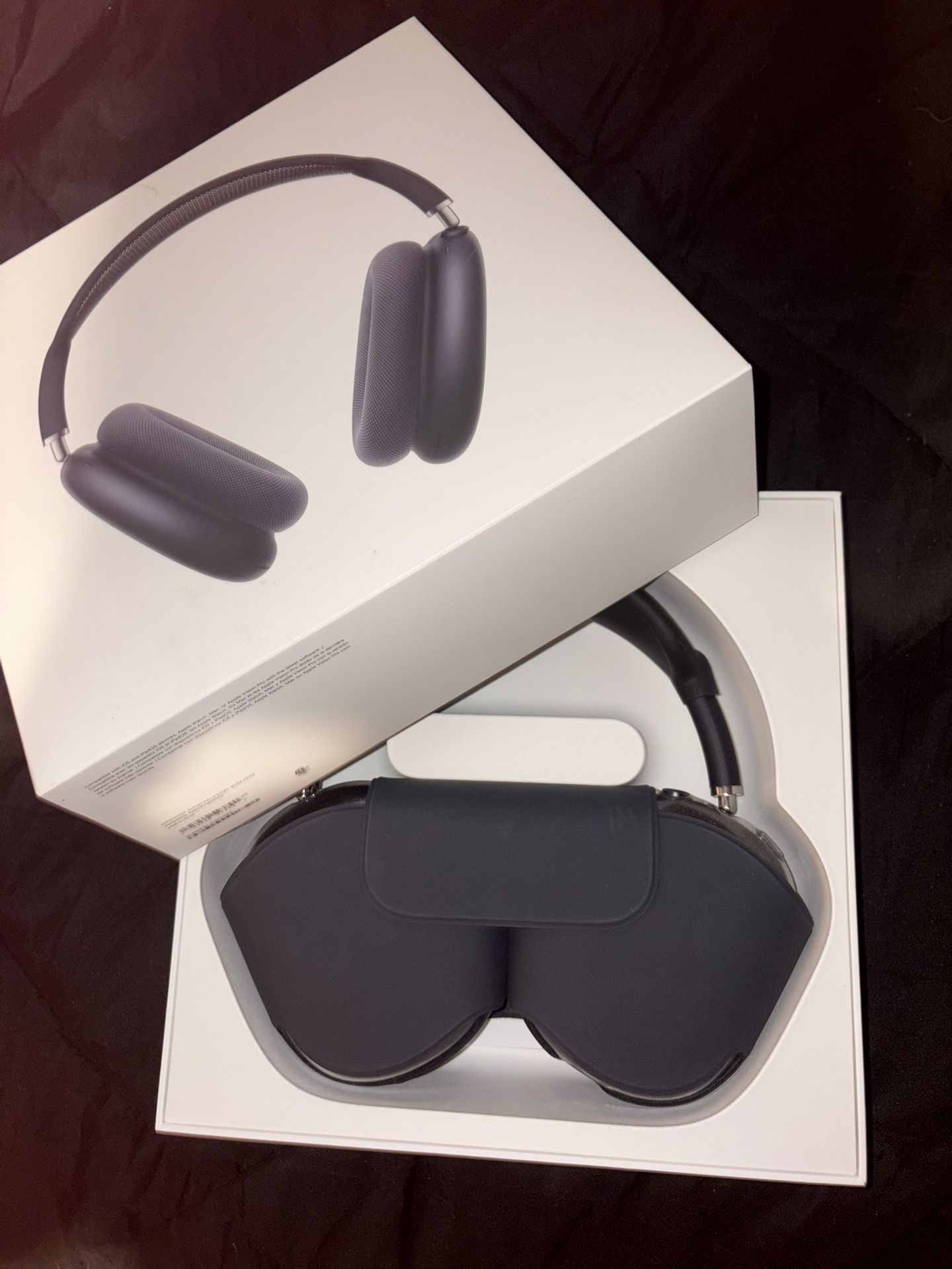 AirPod max