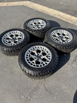 Brand New Ford F150 Expedition 20” Fuel Wheels and 33” BFG KO2 Tires