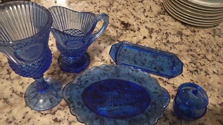 Vintage Mount Vernon Blue Glass Set