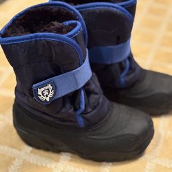 Kids Snow Boots - Size 12
