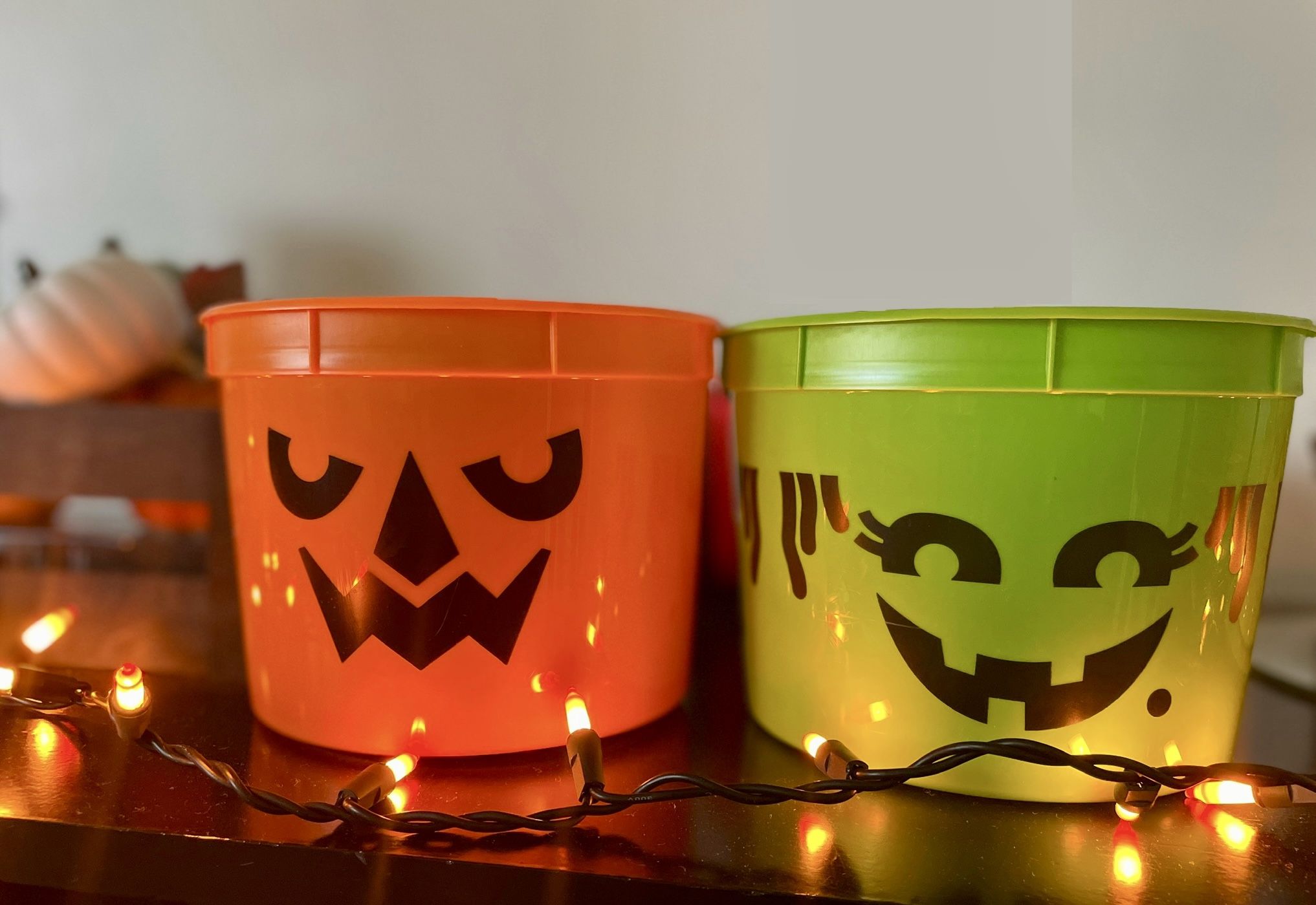 Halloween Buckets *Accepting Offers*