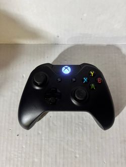 Microsoft Xbox One Black Wireless Controller - Model 1537