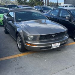 2005 Ford Mustang