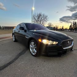 2017 Jaguar XE