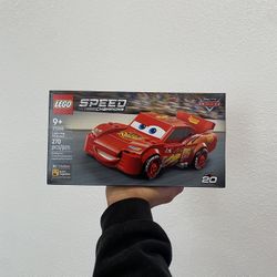 Lego Lightning McQueen 