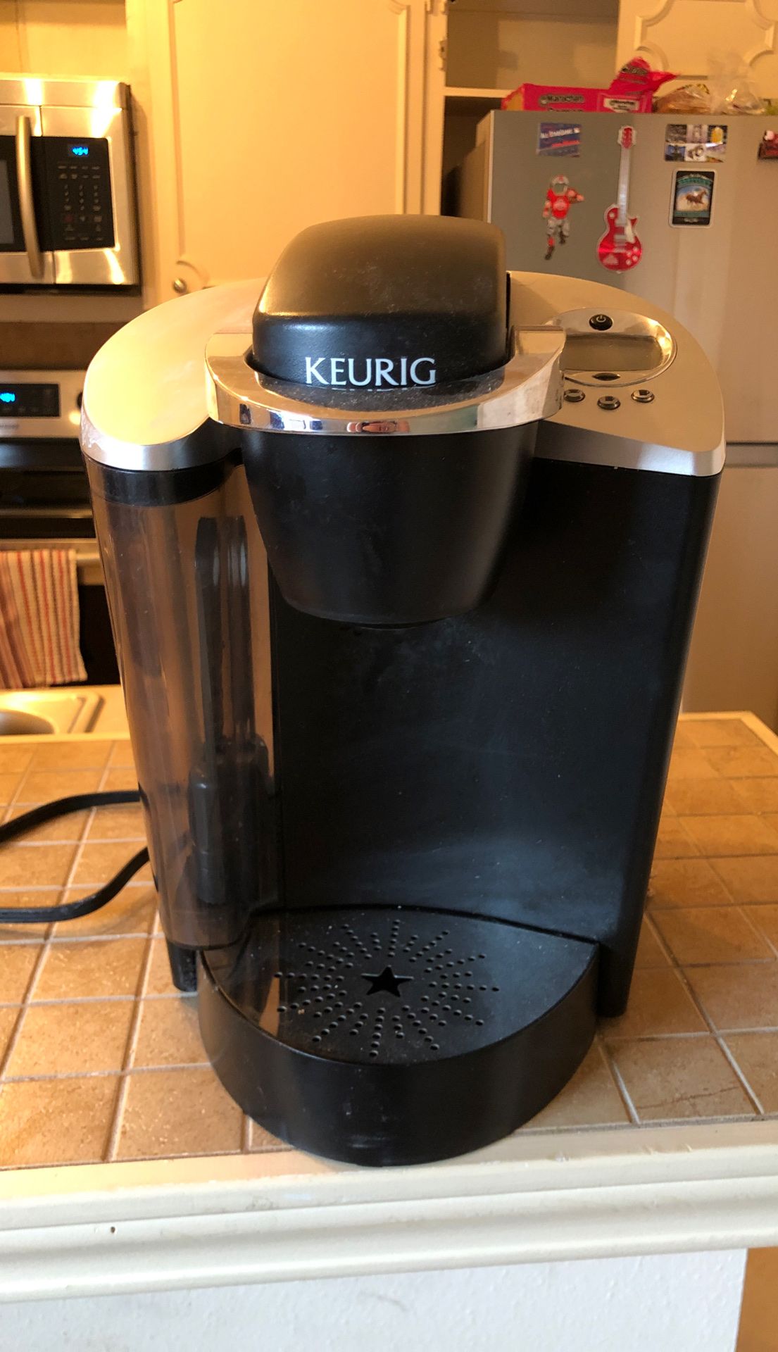 Keurig coffee maker - older model