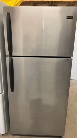 Frigidaire Top Mount Stainless Steel Refrigerator Fridge

