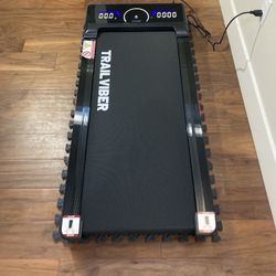 BRAND NEW Incline Treadmill ORIGINAL $450