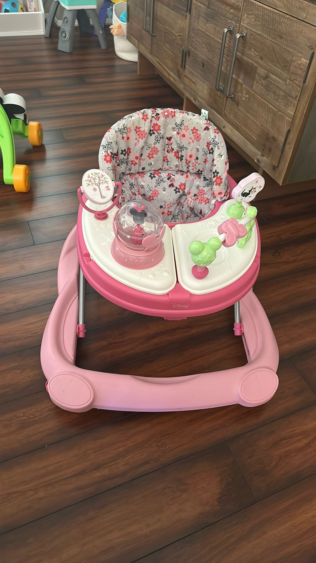 Disney mini Walker