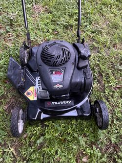 Lawn mower Murray push mower start right up excellent condition work great