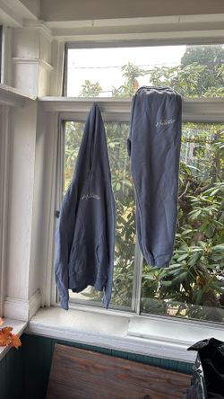 Men’s Hollister Jogger Set - Size S