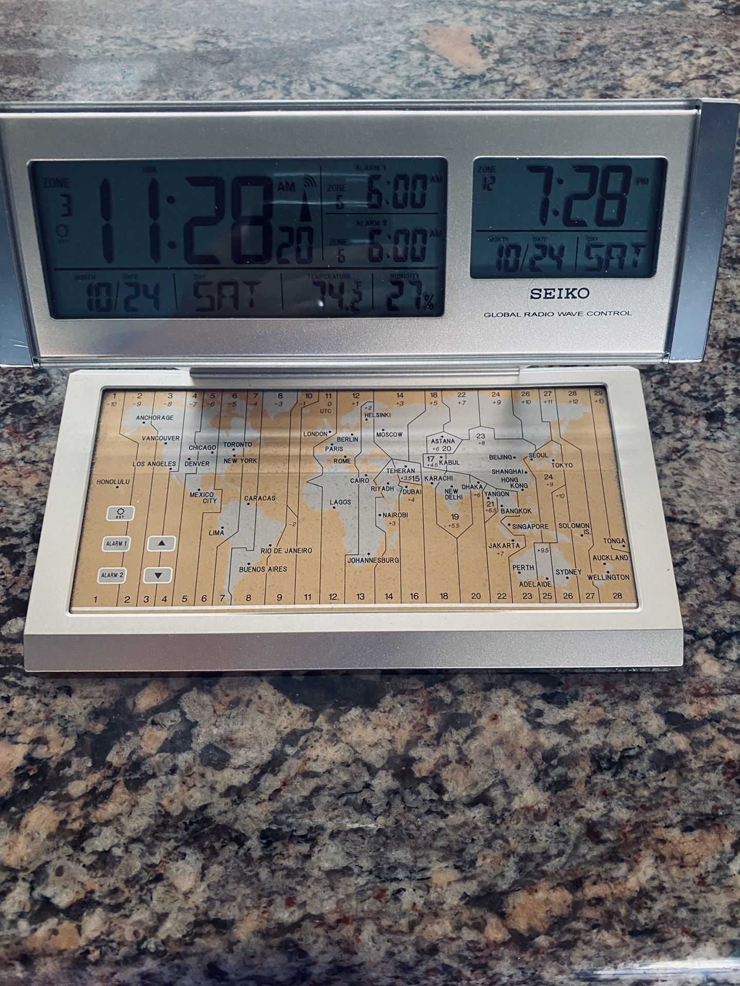 SEIKO Global Radio Wave Control QHR019SLH World Travel Alarm Clock 28 Time Zones