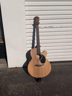 Brand new guitar