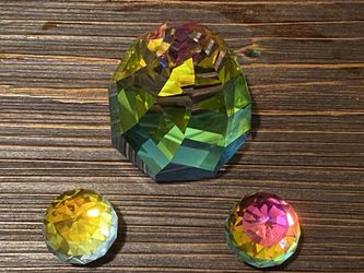 Swarovski Set Paperweight” No Box”