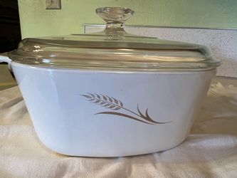 Vintage Corning Ware Casserole Dish Set with Lids – Golden Wheat Pattern – $35 Firm