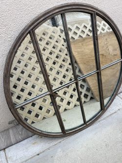 Round Mirror