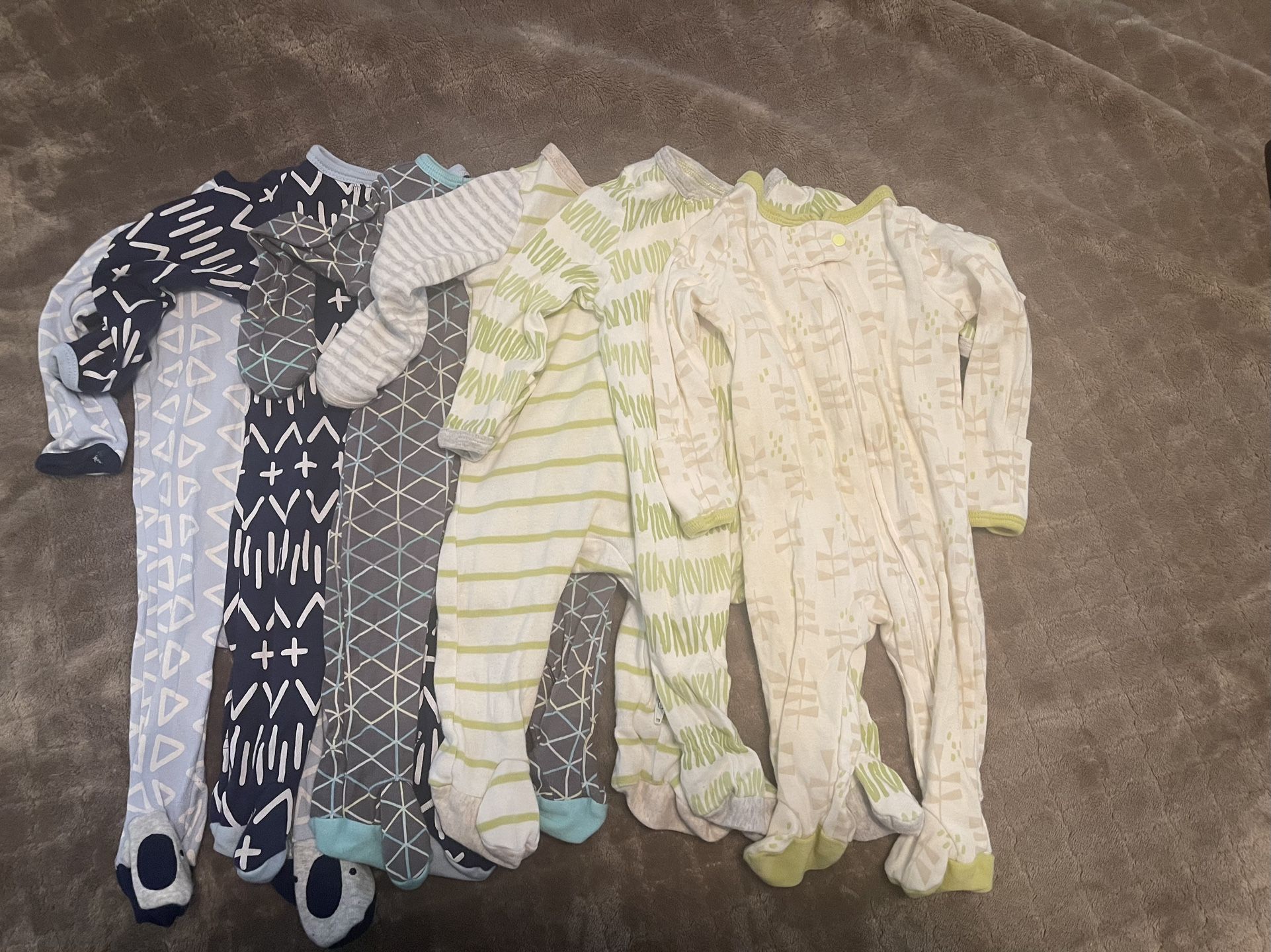Cloud Island sleep n’ play Boys/Gender Neutral Pj SIX pair