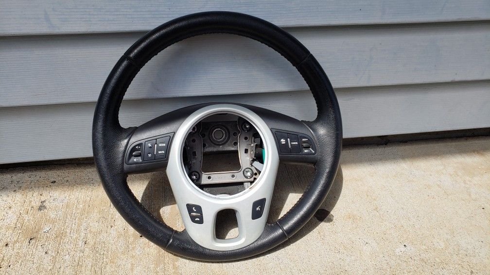 STEERING WHEEL AWESOME CONDITION!