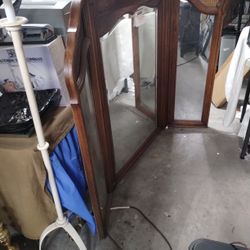 3 SECTION VANITY MIRROR 