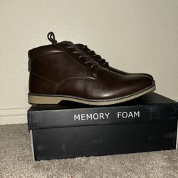 LONDON FOG Brown Tyler Chukka Boots Men's Memory Foam - NIB NEW - Size 12 M