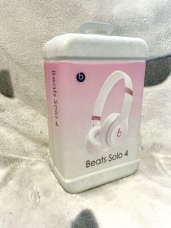 Beats Solo4 Wireless Bluetooth Headphones In Cloud Pink